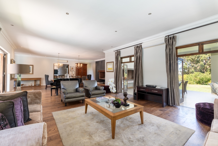 7 Bedroom Property for Sale in Val De Vie Estate Western Cape